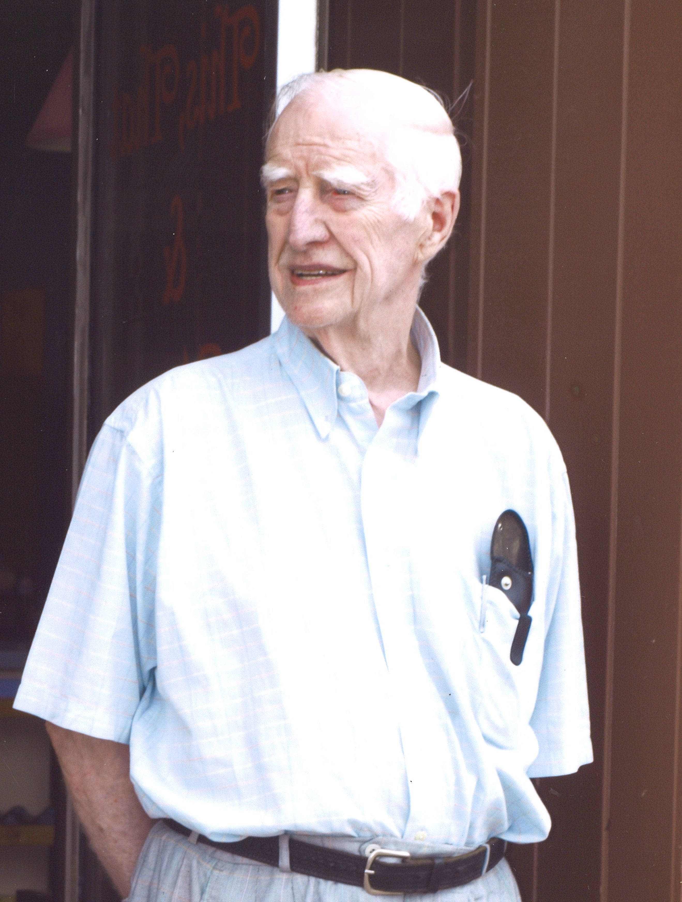 H. IaVerne  Robson
