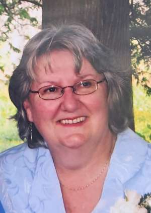 CARLESS: Shirley Ellen Maude (Helsdon) of Denfield
