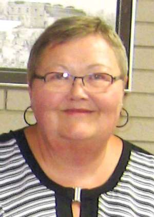 FIRMAN: Linda (Beer) of Hensall
