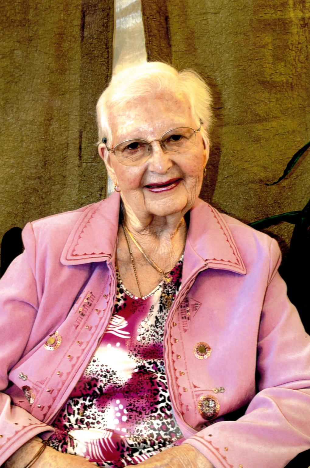 GUENTHER: Pauline Helen (Eagleson) GUENTHER: Pauline Helen (Eagleson)