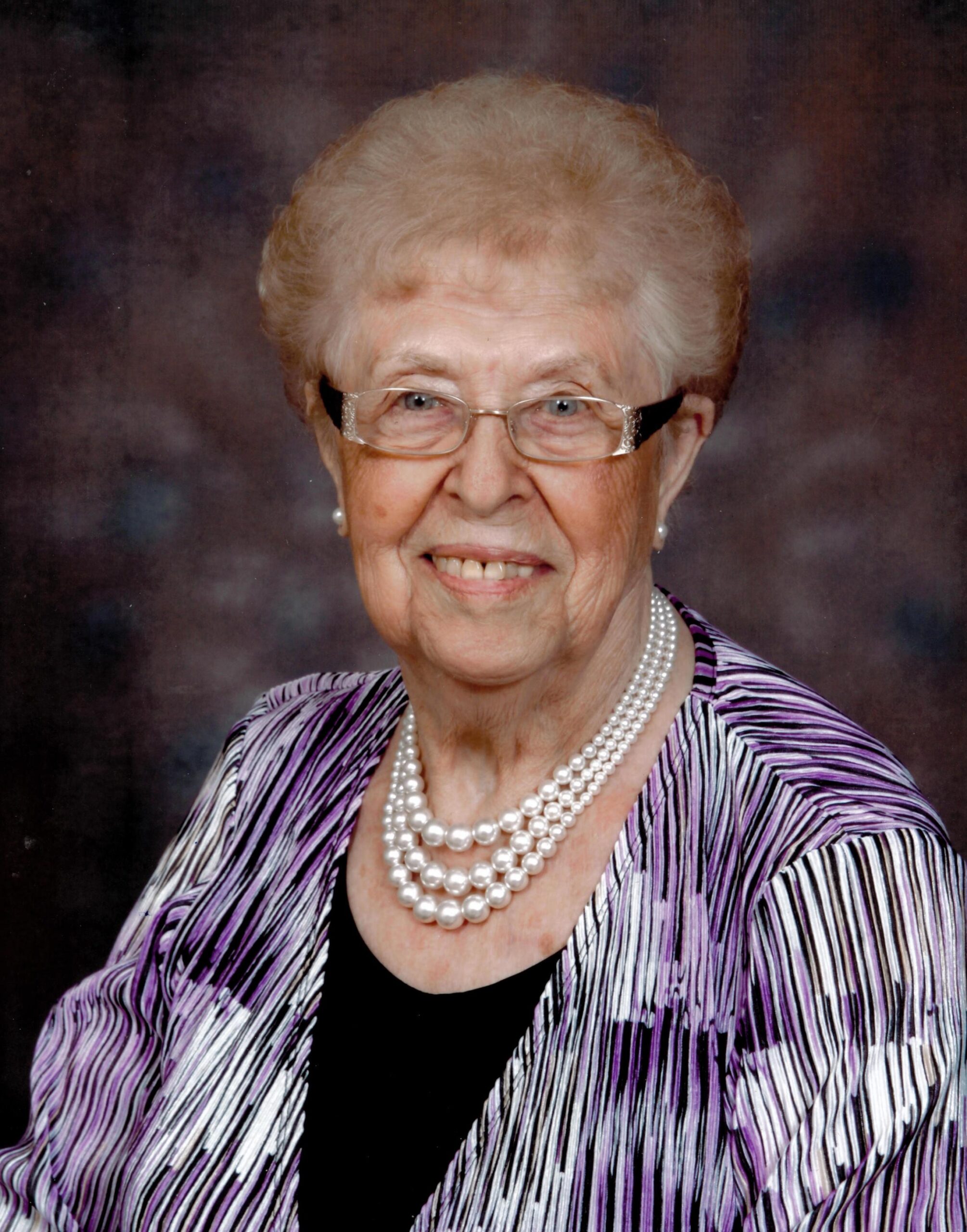 WYDOOGHE: Ghislaine “Gizzy” Madeleine (Lamote)