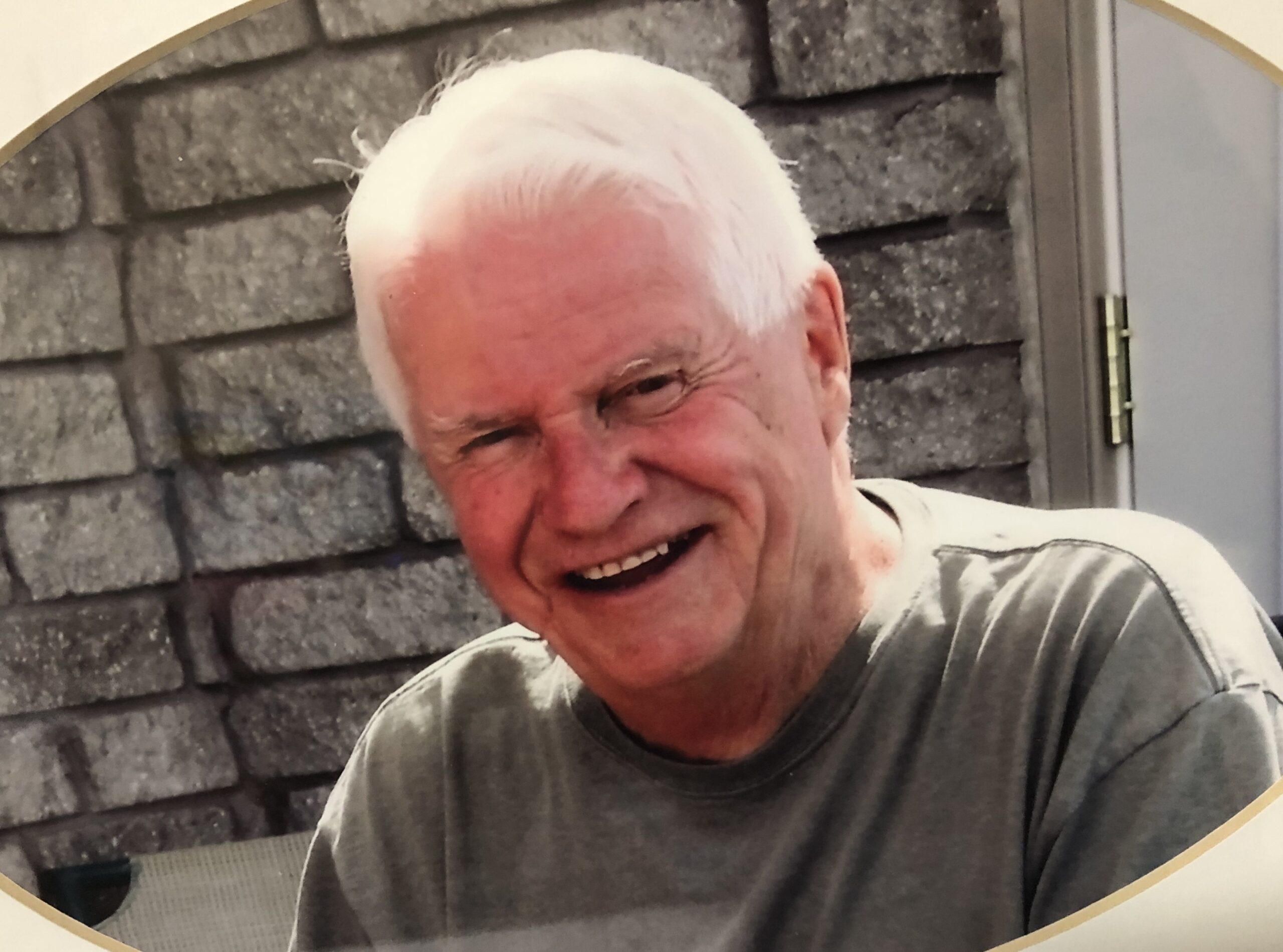 MCCRUM: Robert Andrew (Gillies)