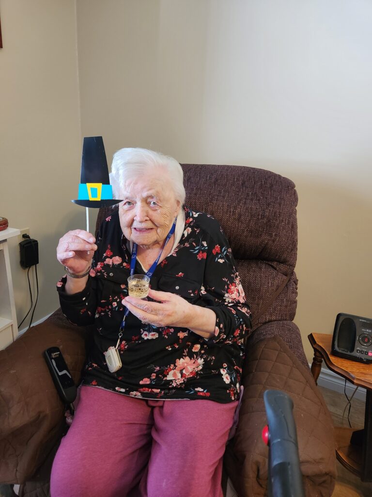 VOISIN: Lottie Marie (McNair)